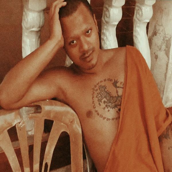 

LP Пластинка ХУССАИН БОХАРИ - Владения MH026 MOOD HUT 2025 Канада Танцевальная и Электронная