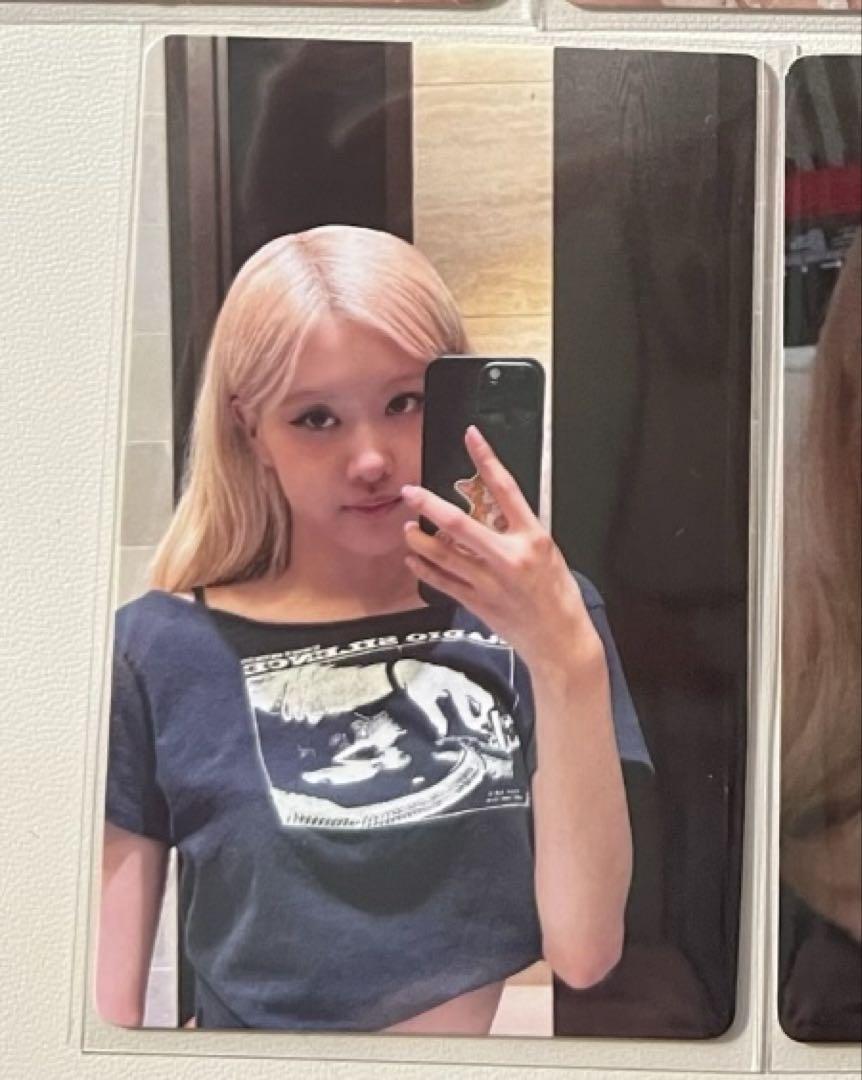 

[USED] BLACKPINK Rosé Rosie Chongqing Pop-Up Limited Edition Trading Card A