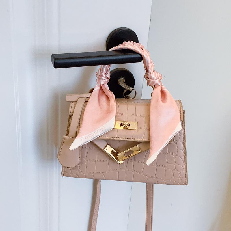 Tessitura di alta gamma, temperamento, borsa a mano da donna versatile e di classe, borsa a tracolla semplice per il lavoro e bella
