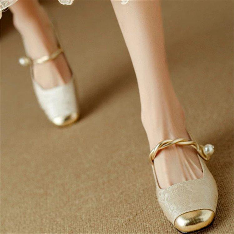 National Style New Chinese High Heels Women's 2025 Spring New Light Luxury Gentle Evening Breeze with Skirt French Thick Heel Single Shoes