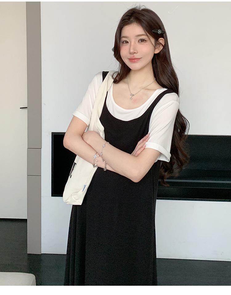 Stylish Maternity Dress: Fake Two-Piece Design for Summer 2026