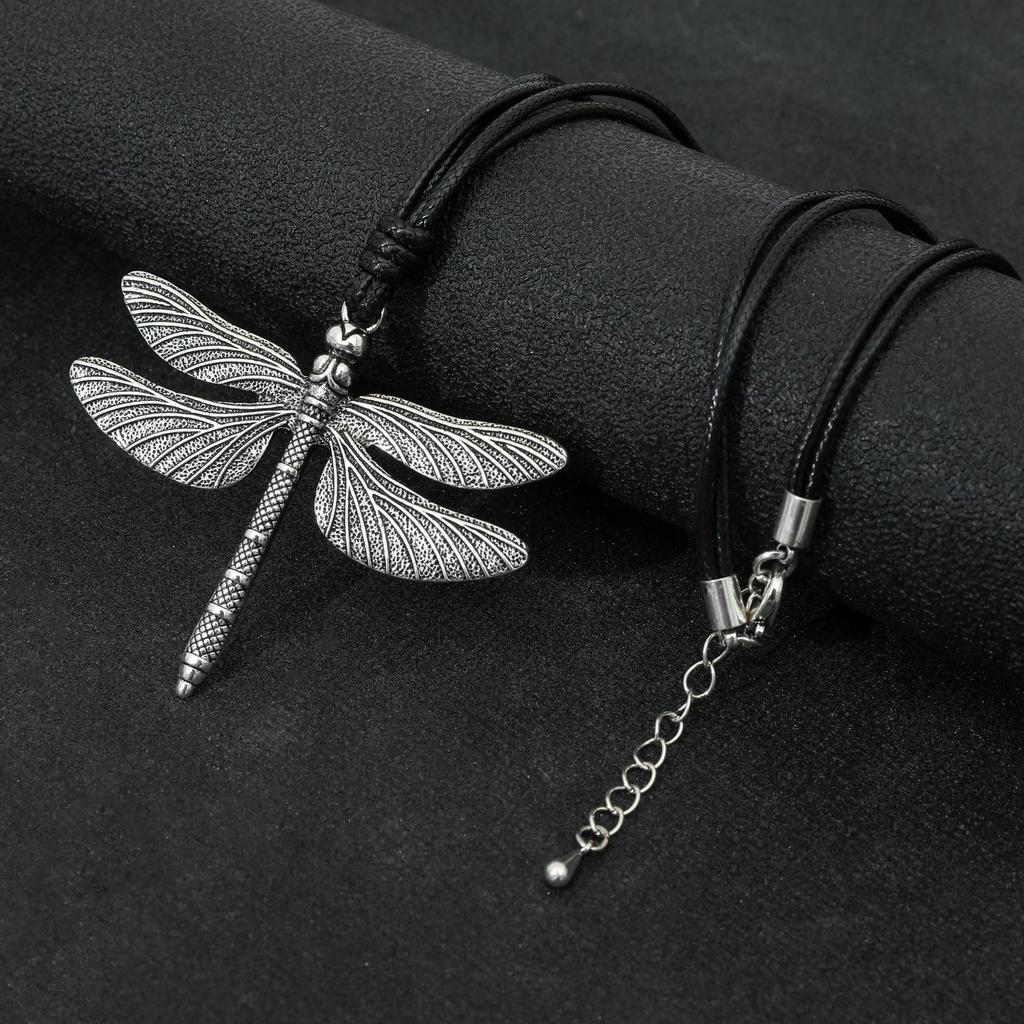 Retro Dragonfly Pendant Women'S Long Fashion Trend Versatile Sweater Chain Accessories
