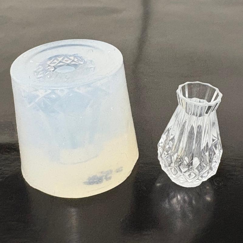 Flexible Silicone Mould for Intricate Resin Creation Jewelry Making Small Craft Detachable Designs