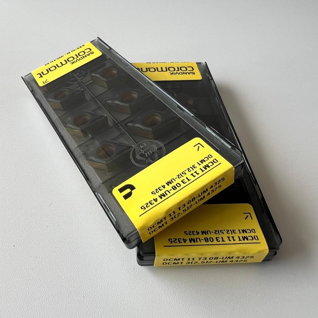 SANDVIK / DCMT11T308-UM 4325 / Original Swedish hard alloy blade 10 Pcs