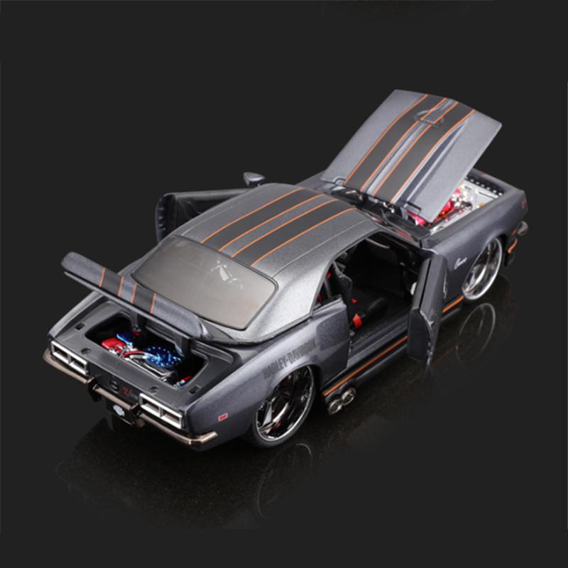 Maisto 1:24 Chevrolet Camaro Z/28 1968 Alloy Sports Car Model Diecasts Metal Racing Vehicles Car Model Simulation Kids Toys Gift