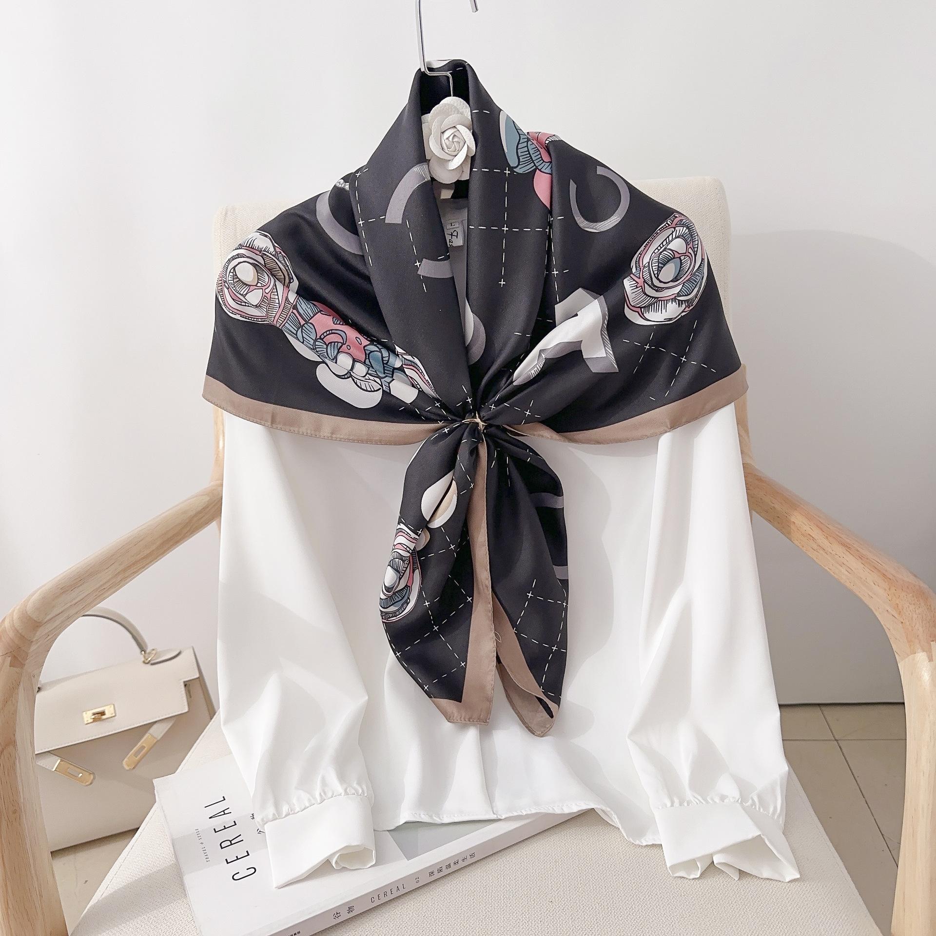 

Новая мода роскошный принт 90*90 см женский шарф атласный твил квадратный большой платок элегантный платок пляжная солнцезащитная бандана