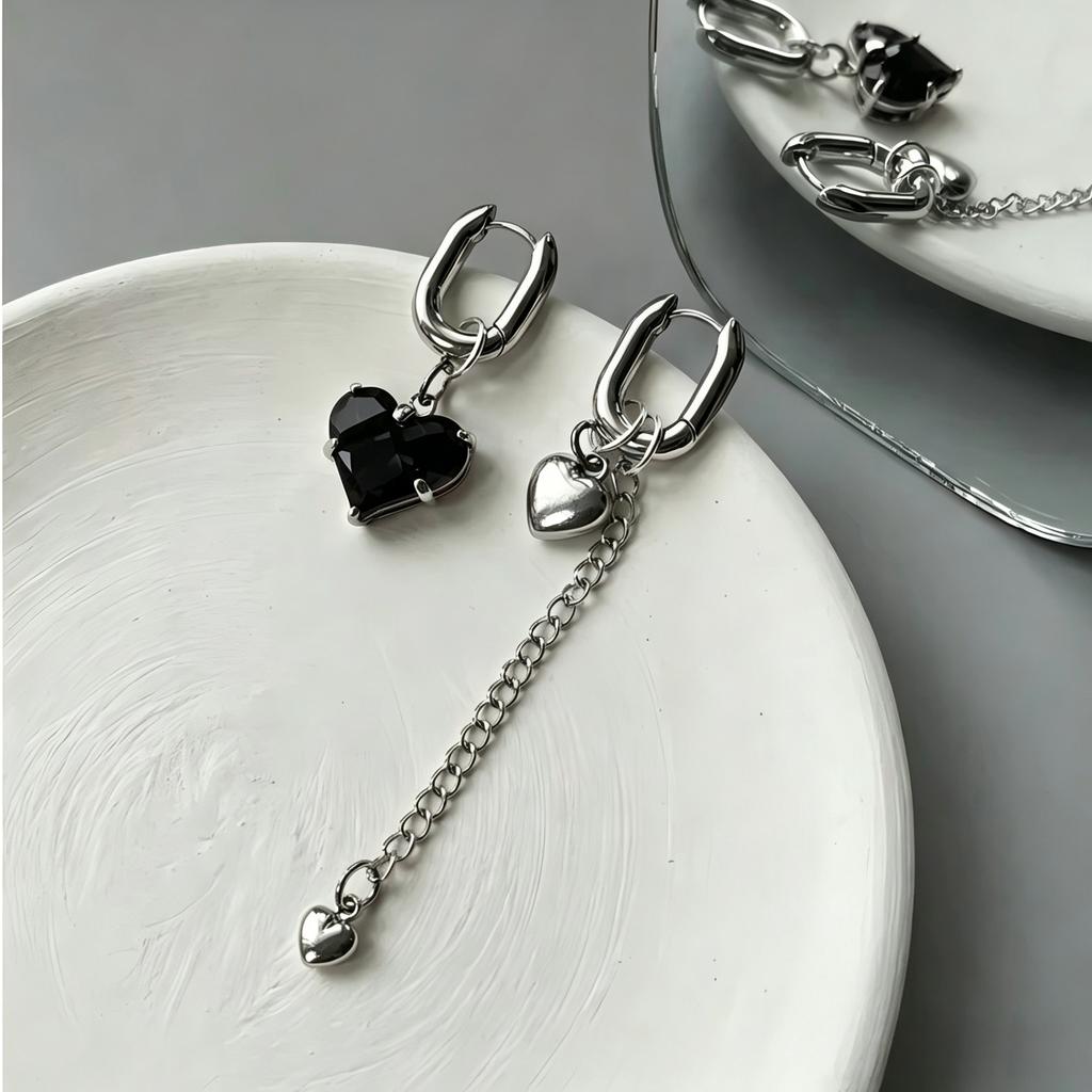 Punk Statement Ear Cuff Clip Earrings for Women Silver Color Crystal Angel Wings Dangle Earrings Wedding Party Trendy Jewelry