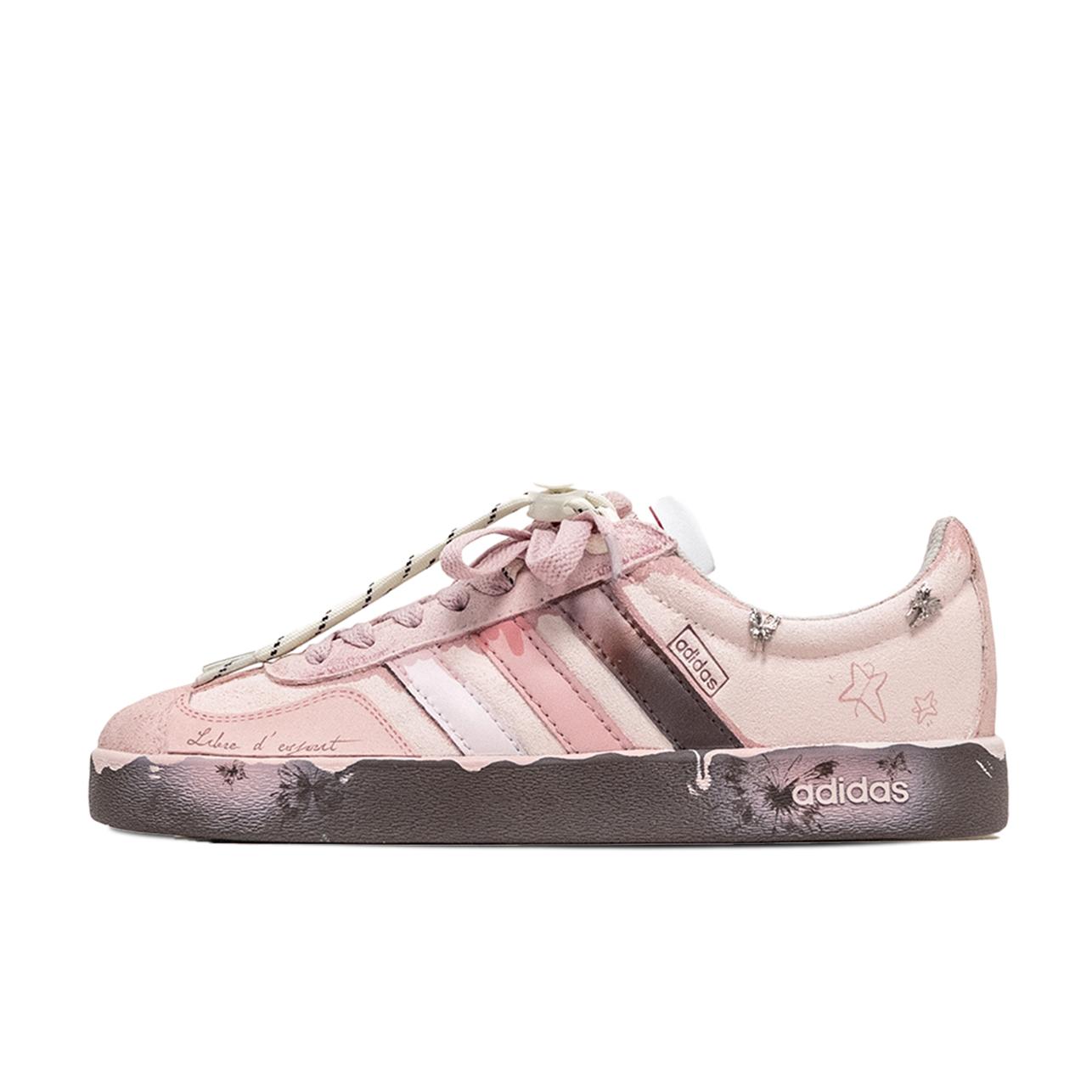 

Adidas VL COURT 2.0 Da Vinci, Box, Pink Butterfly Cushioning Low top Skateboard Shoes Unisex Pink Brown HQ1802(TeamM-) 40