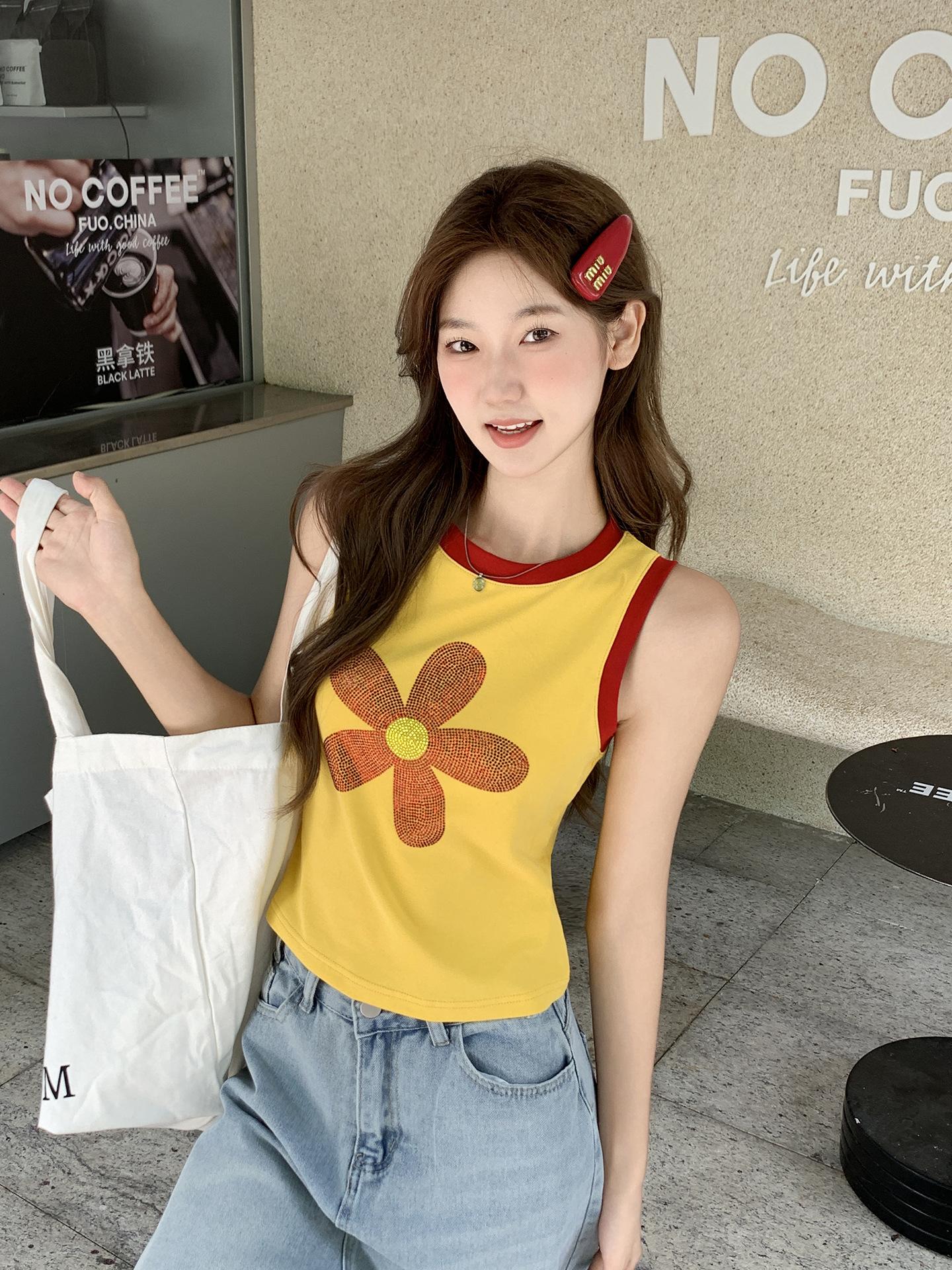 

American yellow red flower hot diamond sling vest women s year summer spice girl slim short sleeveless top women S