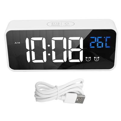 Aynalı LED Alarm Saati İki Alarm Seti Şarj Edilebilir Sese Duyarlı Dijital Saat Yatak Odaları İçin