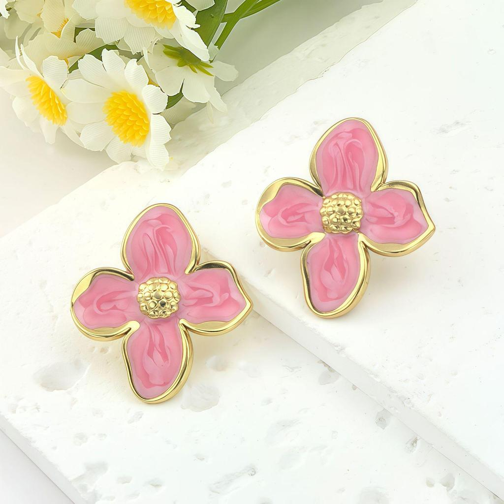 French Retro Floral Titanium Steel Stud Earrings - Exquisite Four-Petal Design for Women