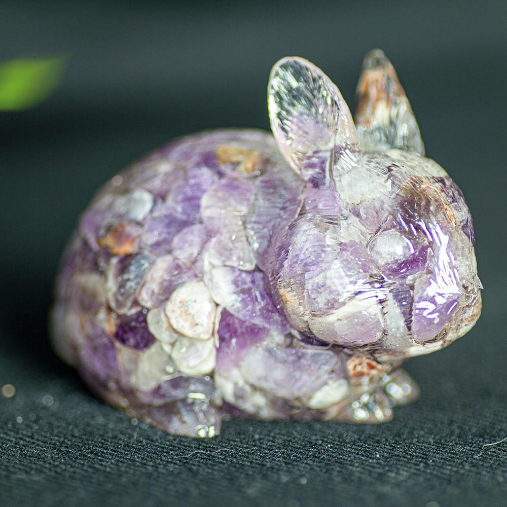 Natural Crystal Resin Bunny Figurine For Home Decor And Gift Giving