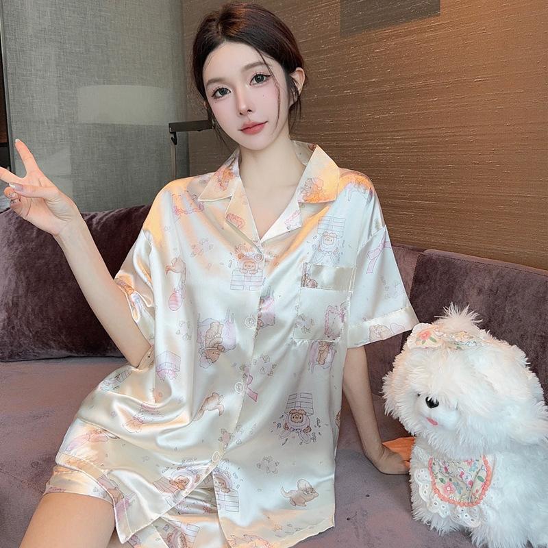 High Value Light Luxury Casual Ice Silk Temperament Pajamas Women'S Short-Sleeved Shorts Set Can Be Worn Outside