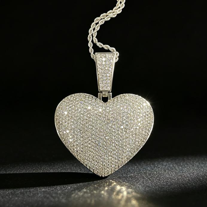 European and American Popular Copper Inlaid Zircon Full Diamond Heart Pendant, Hip-hop Trendy Brand Personalized Versatile Necklace