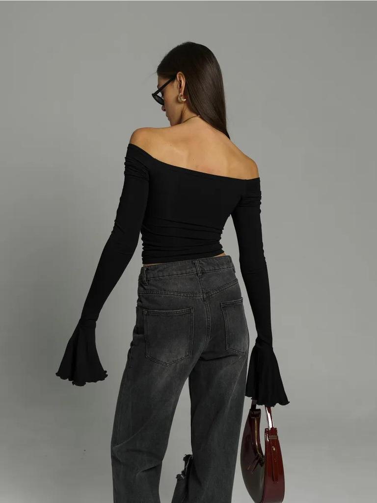 Wiosenno-letni damski top wyszczuplający z odkrytymi ramionami i falbanką – styl influencerki