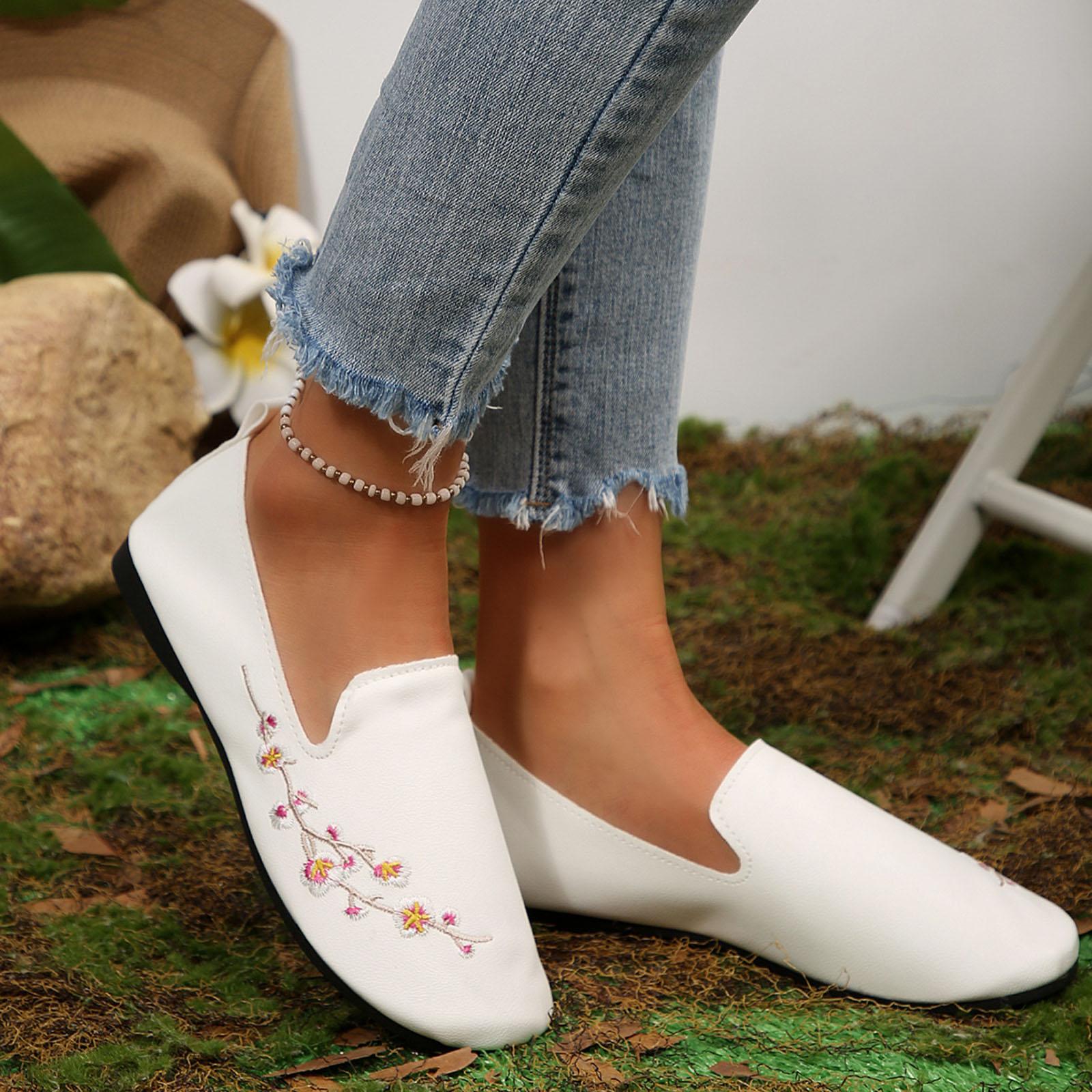 

Women s Slip Canvas Shoes Stylish Low Top Flat Lightweight Comfortable Casual Shoes Women s Wedges Casual Shoes 36 білий