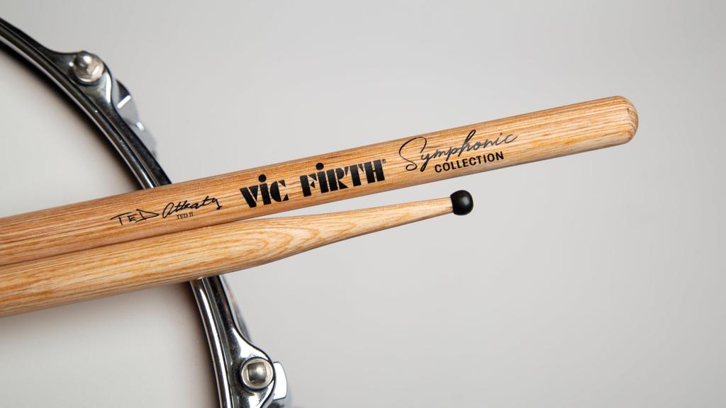 VIC FIRTH Ted Akts Symphonic Signature Drumsticks (VIC-SATK)