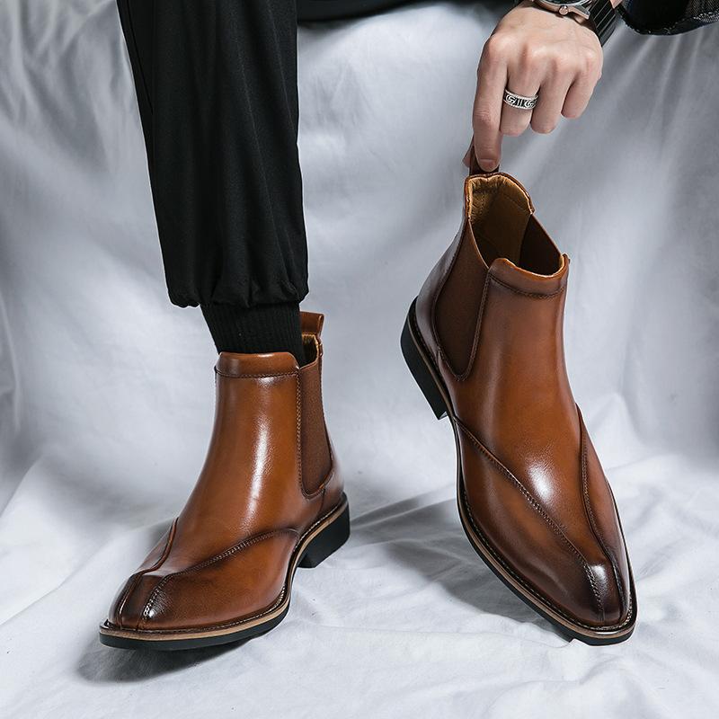 Autumn and winter velvet men's trend high casual leather shoes pointed short boots large size Martin boots
