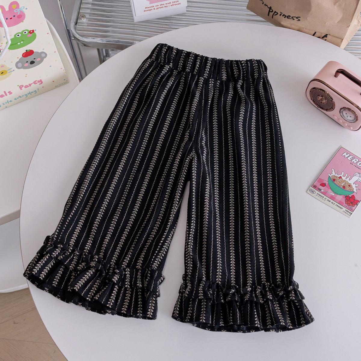 

Детская одежда Детская летняя Детская тонкая кружевная Новая полосатая Брюки-клеш для девочек Универсальные брюки 130 чёрный