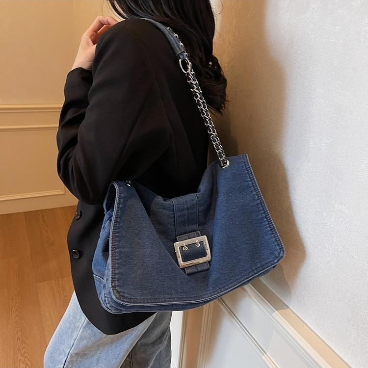 Korean version of simple large-capacity tote bag casual denim cloth bag women's spring 2025 new commuter oblique span bag