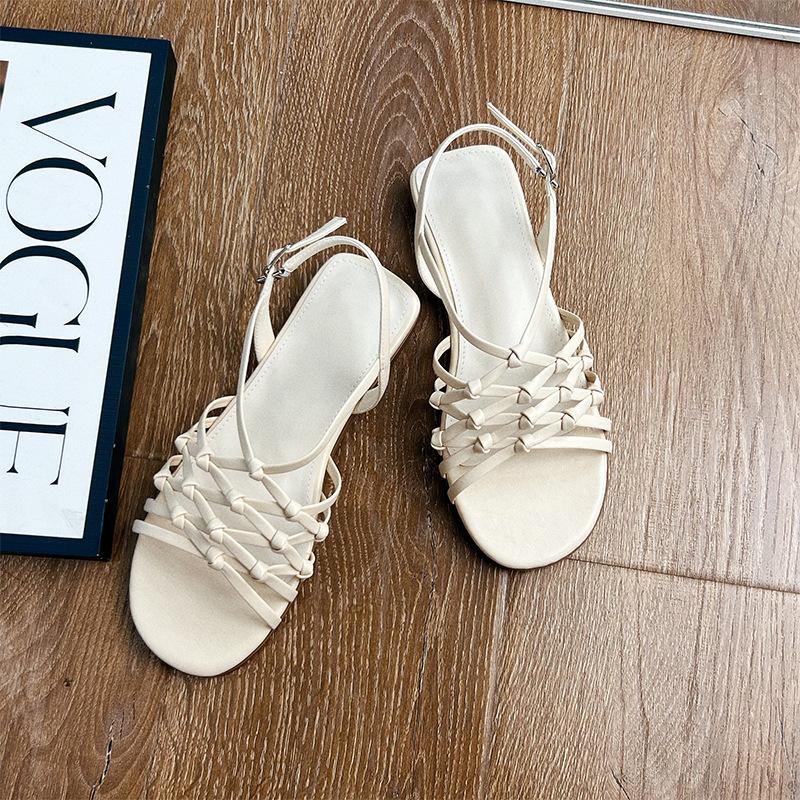 

New woven sandals women 2025 summer French flat sandals women casual versatile fairy style Roman sandals women 40 бежевий