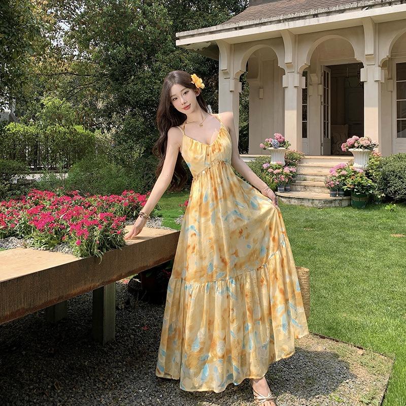 French Dopamine Yellow Beautiful Seaside Fairy Fluttering Holiday Pendulum Suspender Dress Printed Photo Dress