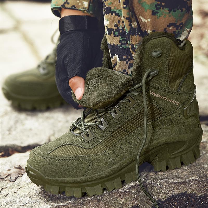 2026 Men's High-Top Outdoor Plus Velvet Warm Mountaineering Hiking Shoes