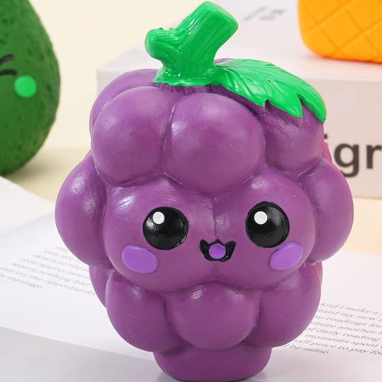 Squeaky Fruit Dog Toy Latex Dog Chew Toy Cute Fruit Shape Puppy Teething Toy for Small Medium Dogs Teeth Cleaning