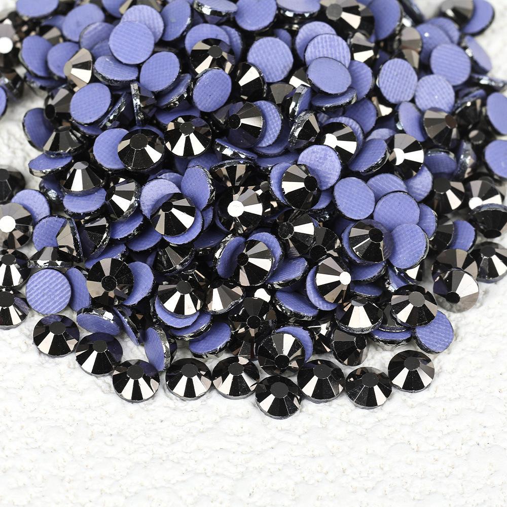 Weichen, Bază din Plastic de Înaltă Calitate Leave-In Diamante Colorate, Diamante pentru Manichiură, Autocolante Rotunde din Cristal pentru Bricolaj, Accesorii Bijuterii cu Diamante