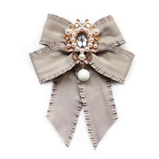 New Female Unisex Bow Tie Brooches For Women Pearl Crystal Pendant Collar Pin Shirt Clothes Necktie Bowknot Suit Accessories