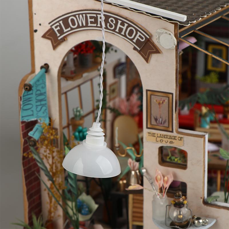 1/12 Dollhouse Simulation LED Chandelier Model Dollhouse Miniature Furniture Decoration Doll House Home Accessories