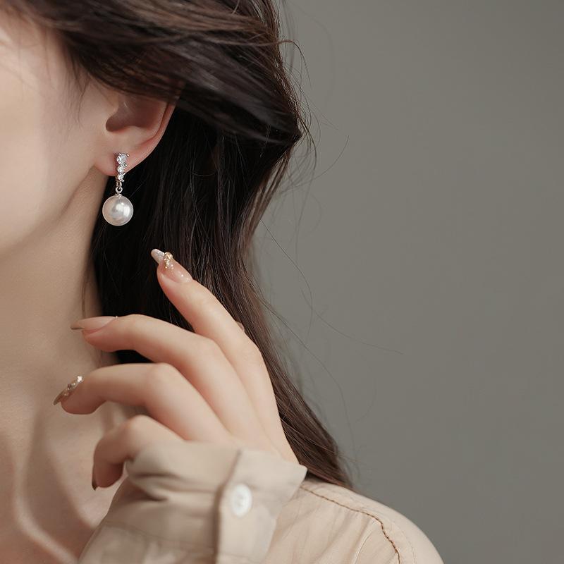 Korean Style Small Fragrance Zircon Pearl Silver Stud Earrings For Women