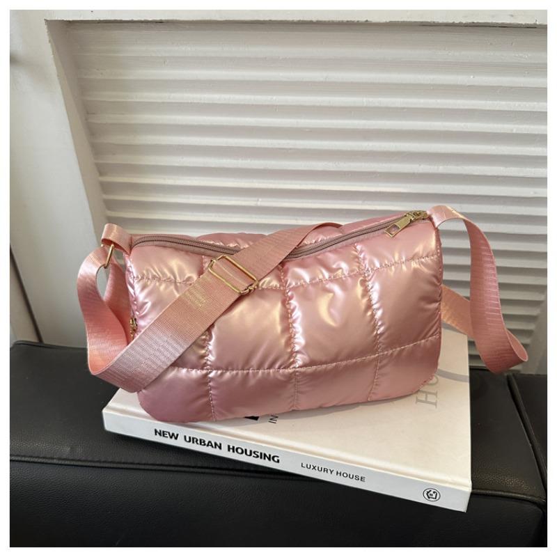 Autumn and winter new fashion cotton clothes, portable one-shoulder underarm small square bags, women's bags, support a large number of mixed batches