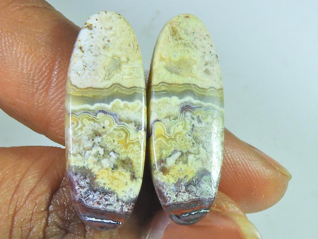19Cts. AAA Crazy Lace Agate (10X29X03  Mm Each) Oval Cabochon Matched Pair SK-3072