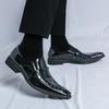 Men's Shoes Large Size Gold Chelsea Small Size Leather Shoes 33-45 Size Foreign Trade Couple British Style Pointed Leather Shoes