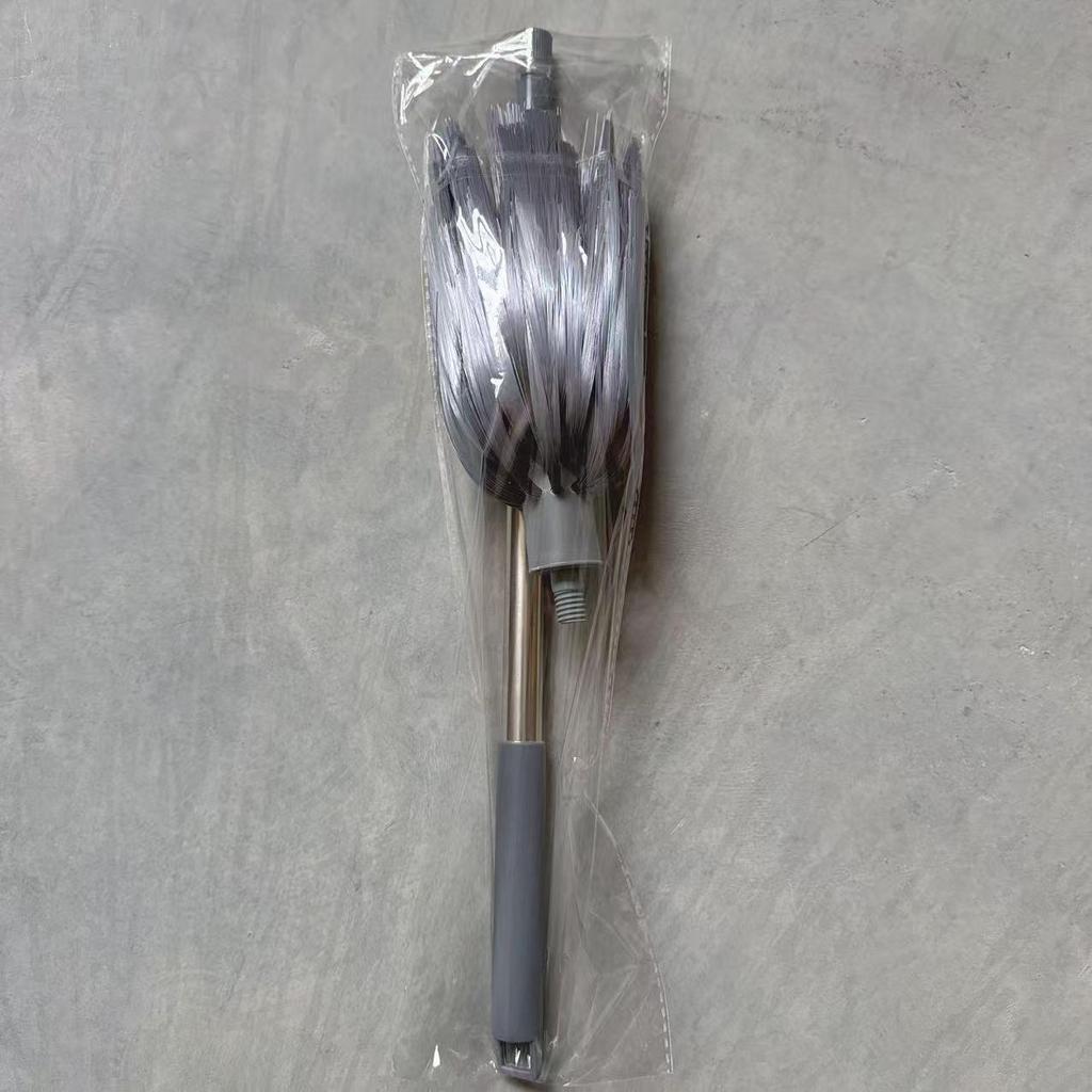 Spider Web Ceiling Duster with Retractable Brush