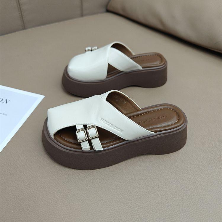 French Slippers Women's Summer Outer Wear 2025 New Korean Version Retro Temperament Casual Lazy Temperament Thick-bottomed Cool Slippers