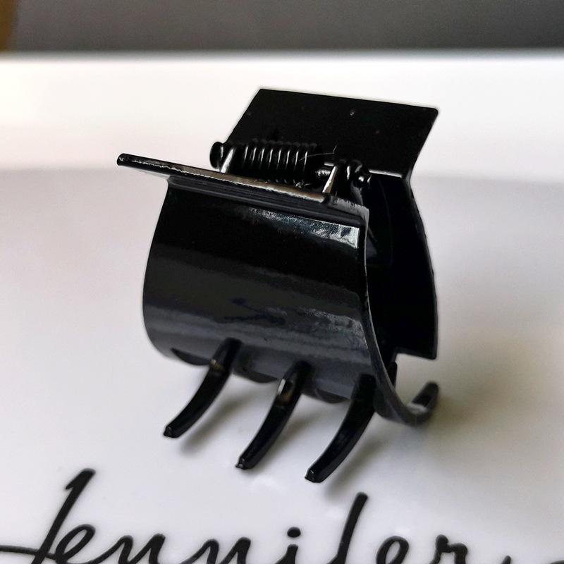 

Fashion Hair Clips for Women Metal Claw Clip Small Rhinestone Hair Clips Girls Hair Accessories Hair Claw New Hair Clip