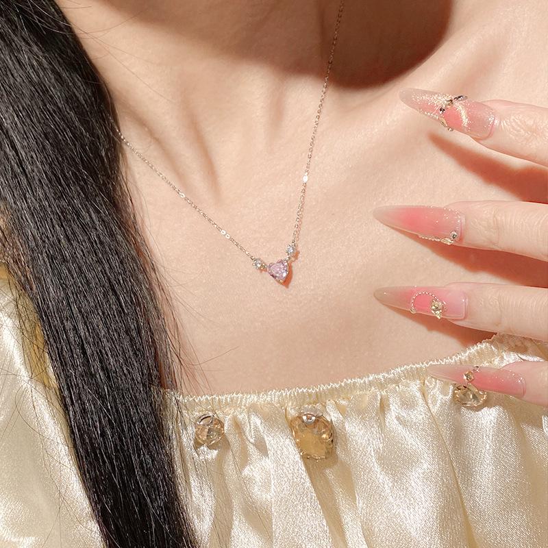 Clear Sky S925 Sterling Silver Heart Necklace for Women with Micro-set Zirconia