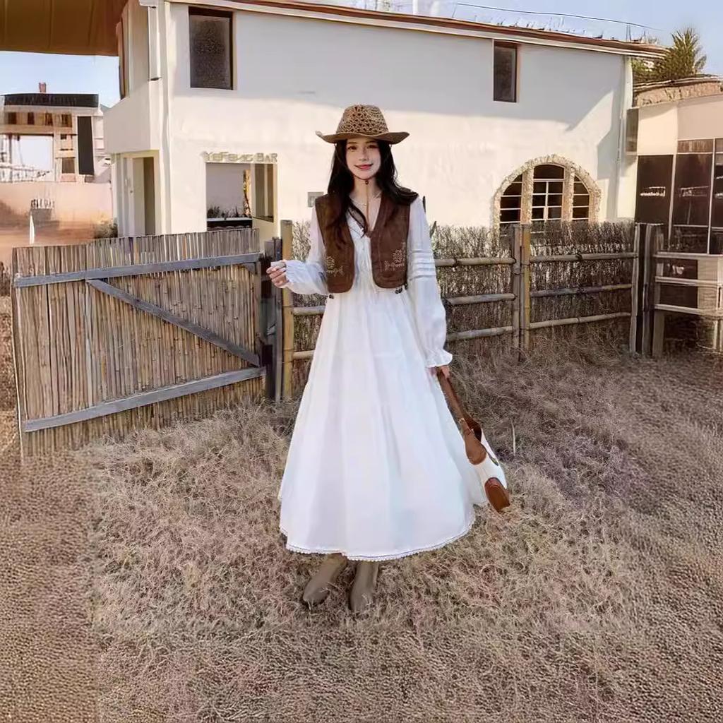 New Dopamine Spring Popular Small Fragrant Wind Tea Wear White Dress Fashion Temperament