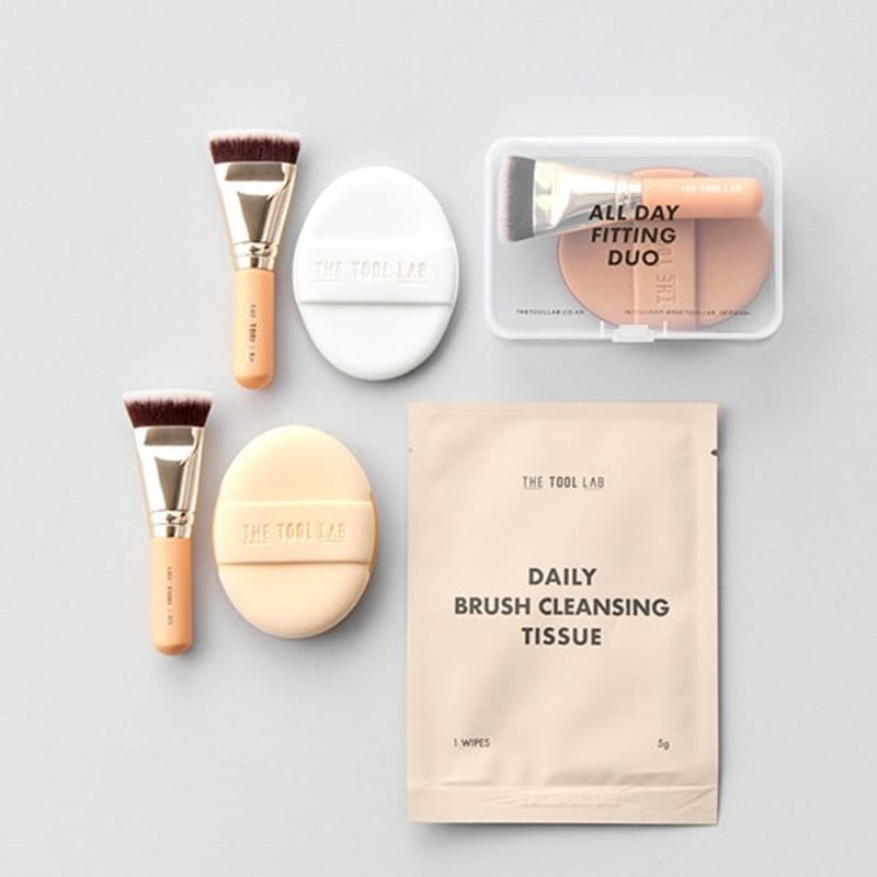 THE TOOL LAB 4 Types of Ultra-close Duos (choose 1) (+exclusive Case)