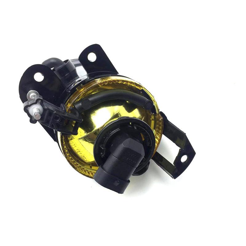 Compatible Fog Light Assembly for Old Magotan B6 Models (2007-2011) - Front Bumper and Headlight Replacement.