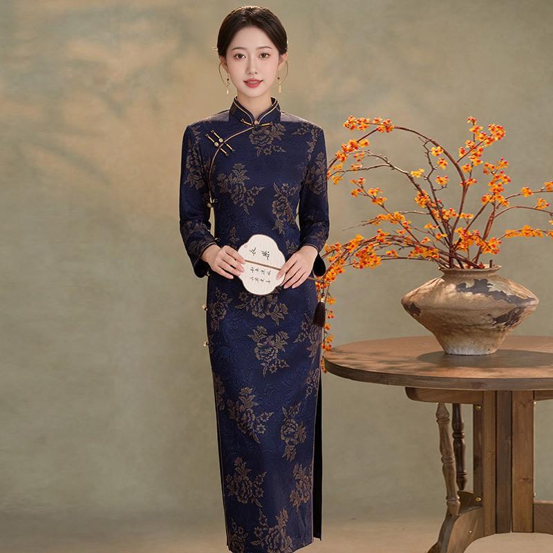 Long Sleeve Winter Velvet-Feel Brocade Cheongsam Dress Women Plus Size Retro High-Neck Warm Coat Style