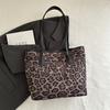 This Year, the Super Fire Leopard Print Tote Bag Women's 2025 New Versatile Autumn and Winter Large-capacity Student Class Shoulder Commuting Bag