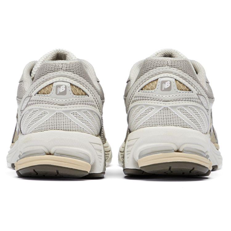 New Balance 860v2 Timberwolf Moonbeam Unisex Sneakers Grey Faded-Workwear ML860KS2