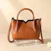 Winter New High-quality Cowhide Niche Design Crossbody Handbag Versatile Fashi Light Luxury Shoulder Bag Commuting Women's Bag