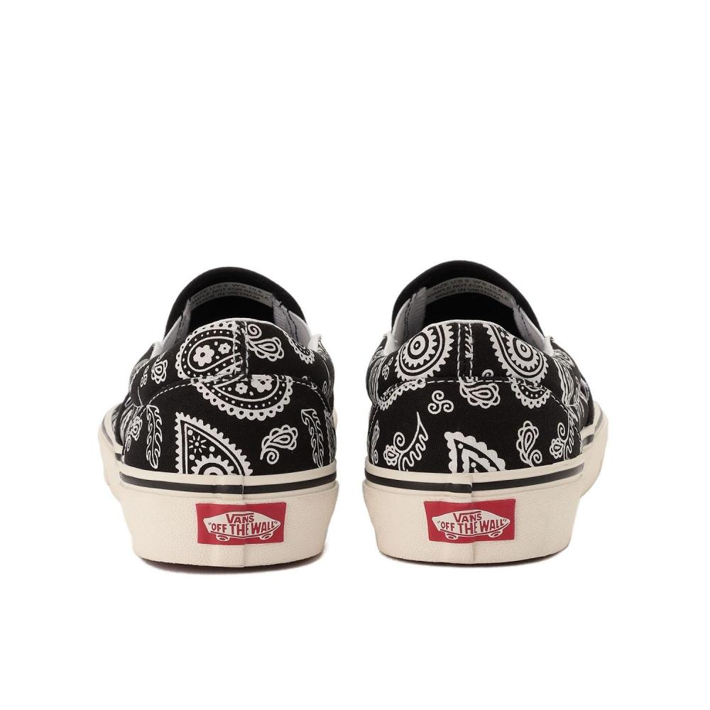 Vans CLASSIC SLIP ON VN0009Q7BMA PAISLEY BLACK