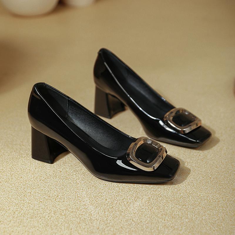 

Французские туфли-лодочки с открытым вырезом, на толстом каблуке, красные свадебные туфли 2025, новая осенняя коллекция, лакированная кожа, телесные, квадратный носок, высокие каблуки, не устают 40 чёрный