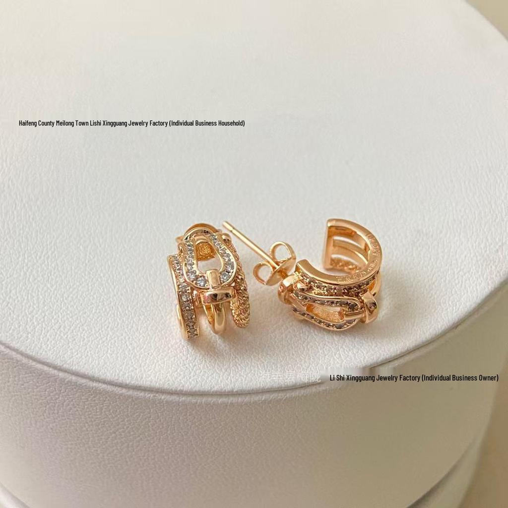 European & American Cross-border Fred Twisted Rope Horseshoe Stud Earrings - High Version Socialite Design