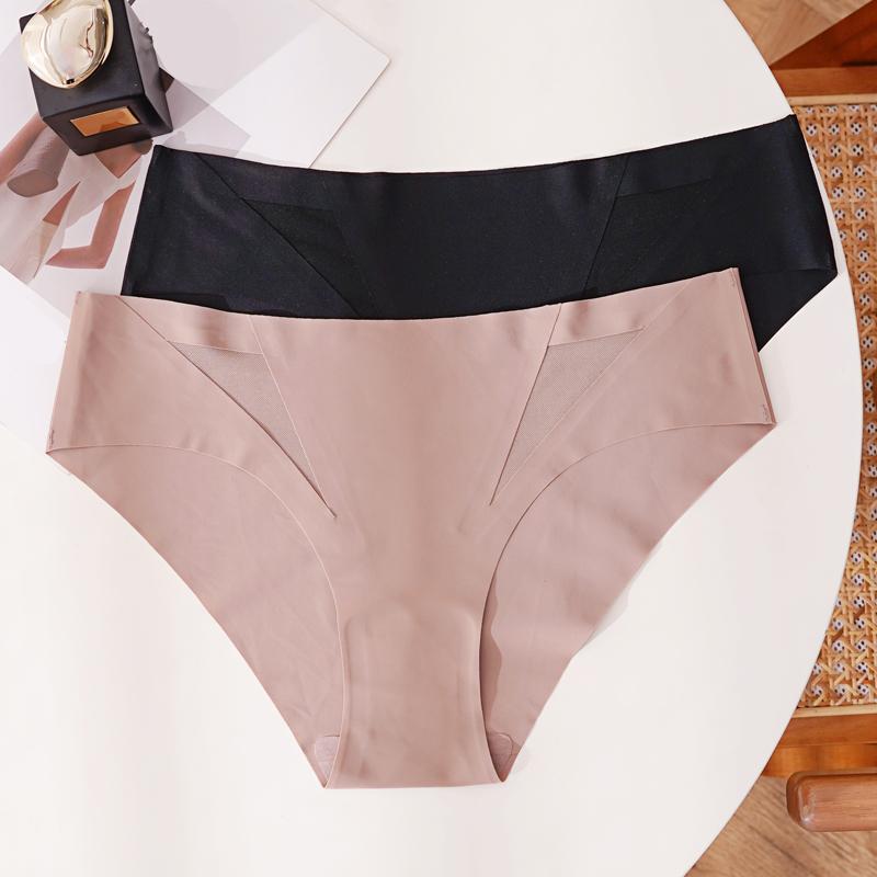 CINOON Women's Sexy Yoga Thong Ice Silk Seamless Sports Underpant Low-Rise Comfortable Fitness Panties